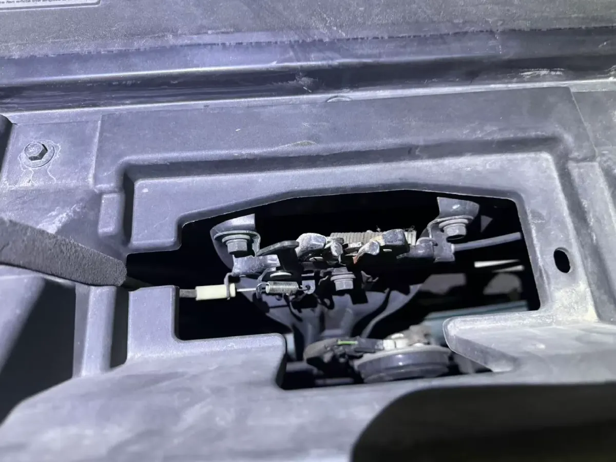 2020 Dongfeng RuiQi 6 2.4L 158HP L4 5MT,autocango,china used car exporter,china ev exporter,chinese used car exporter,chinese used ev exporter