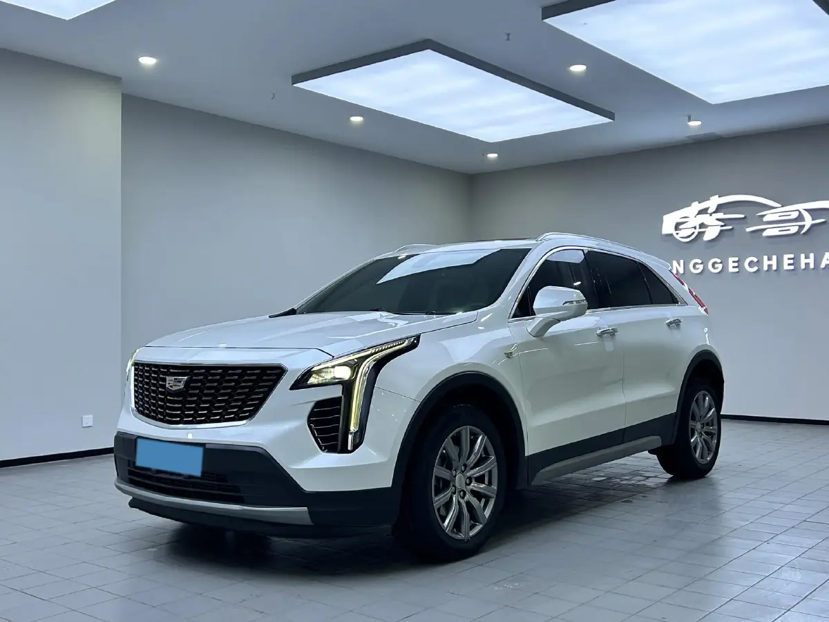 2021 Cadillac XT4 2.0T 237HP L4 9AT