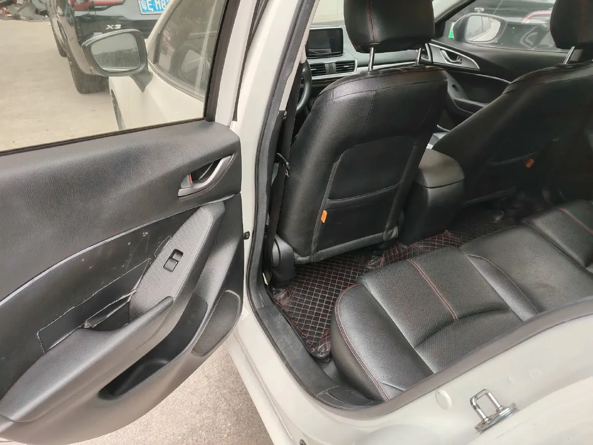 2017 Mazda 3 Axela 1.5L 117HP L4 6AT,autocango,china used car exporter,china ev exporter,chinese used car exporter,chinese used ev exporter