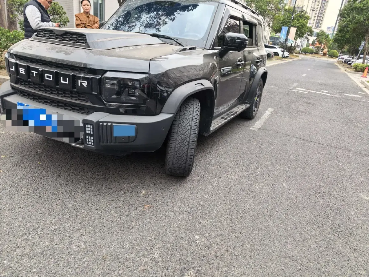 2023 Jetour Traveller 2.0T 254HP L4 8AT