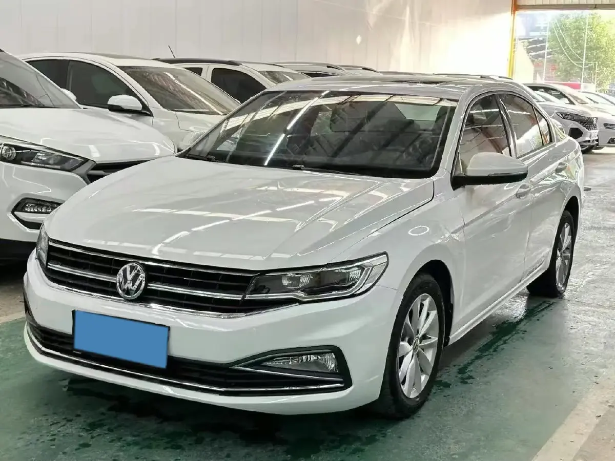 2020 Volkswagen Bora 1.5L 113HP L4 6AT