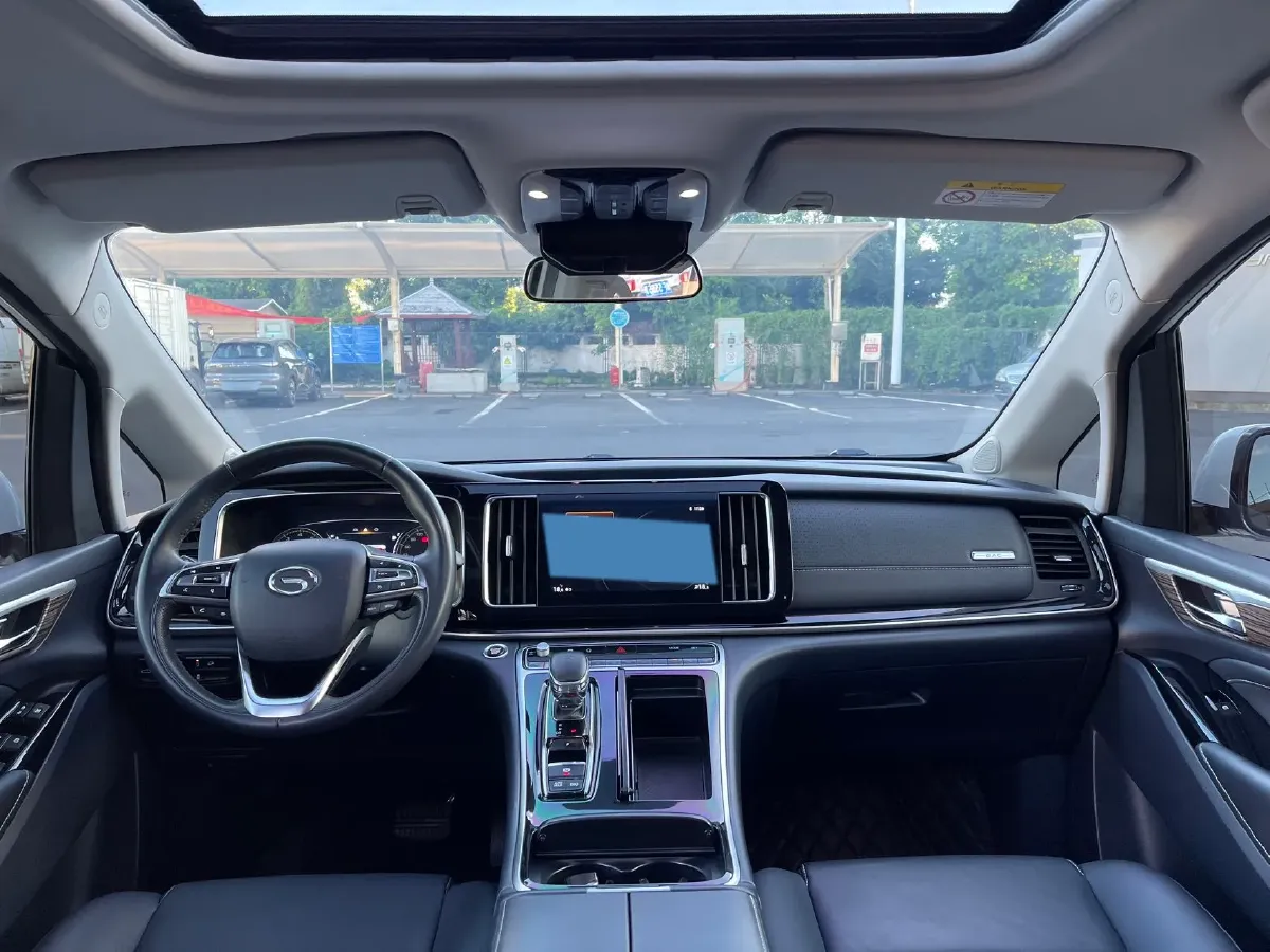 2021 GAC Trumpchi M8 2.0T 252HP L4 8AT,autocango,china used car exporter,china ev exporter,chinese used car exporter,chinese used ev exporter