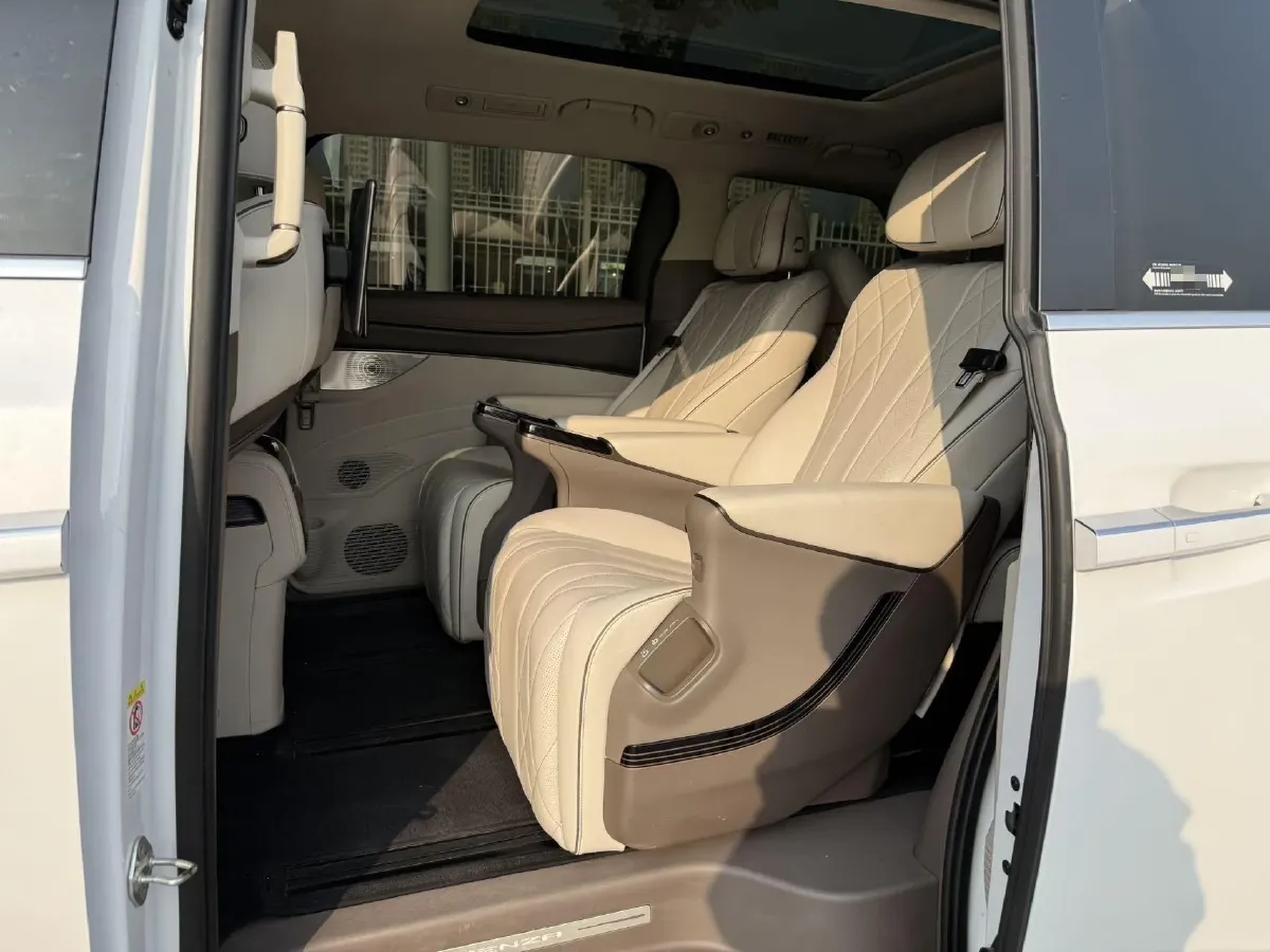 2022 Honda Odyssey 2.0L 146HP L4 E-CVT Hybrid,autocango,china used car exporter,china ev exporter,chinese used car exporter,chinese used ev exporter