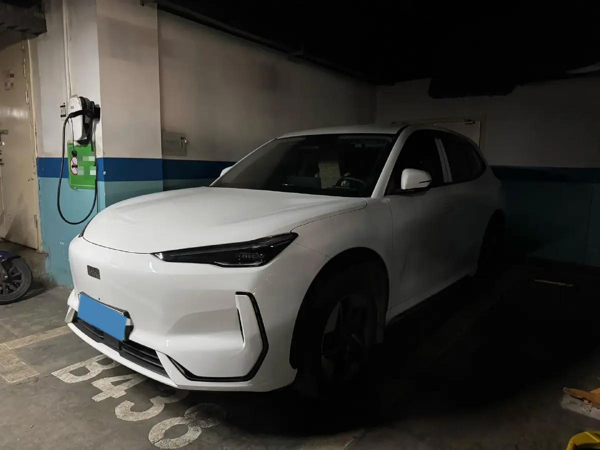 2024 LanDian E5 1.5L 110HP L4 E-CVT PHEV 17.52KWH