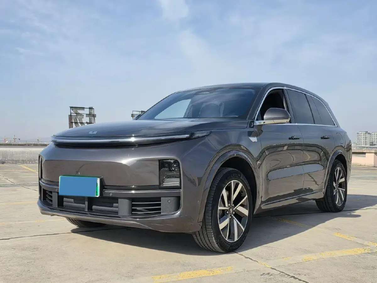 2023 Li L8 Range Extended 154HP REEV 40.9KWH