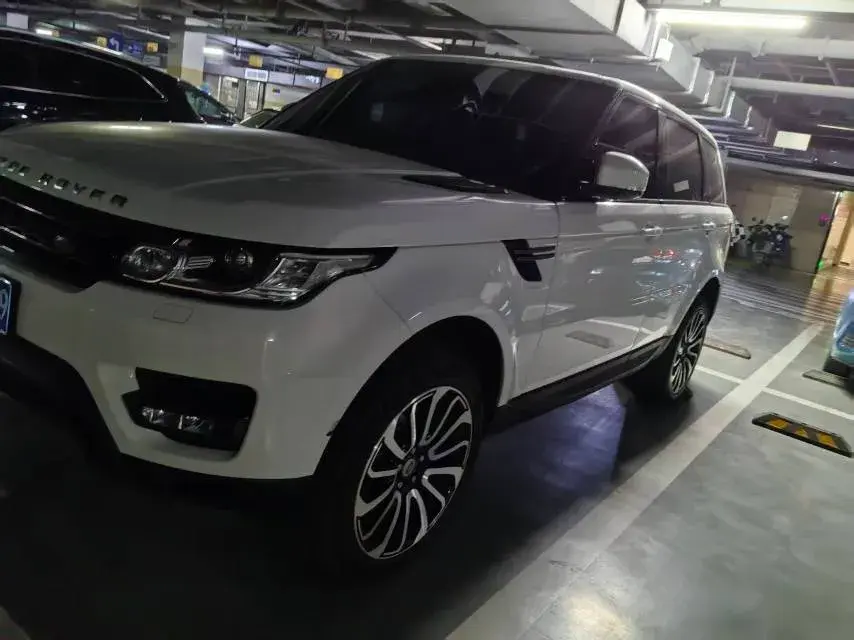 2017 Land Rover Range Rover Sport 3.0T 340HP V6 8AT