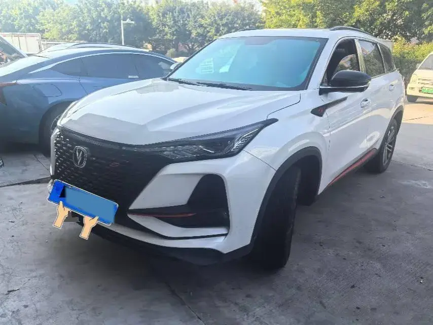 2020 ChangAn CS75 Plus 1.5T 178HP L4 6AT 2020 ChangAn CS75 Plus 1.5T 178HP L4 6AT