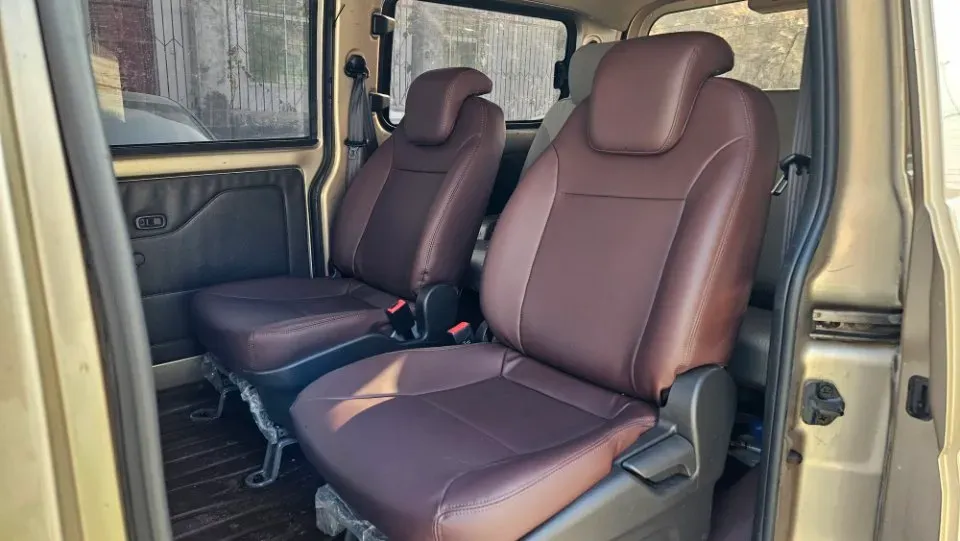 2018 WuLing RongGuang V 1.2L 88HP L4 5MT,autocango,china used car exporter,china ev exporter,chinese used car exporter,chinese used ev exporter