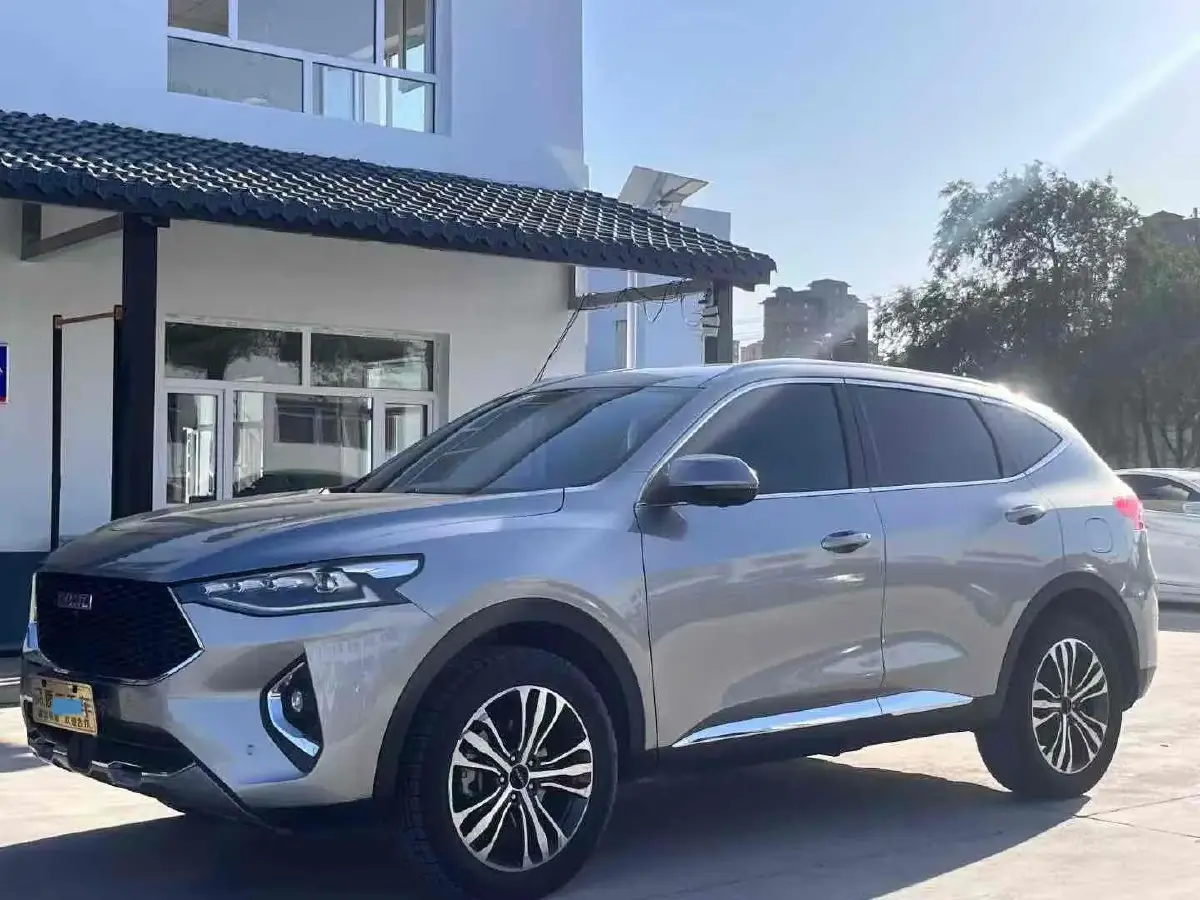 2019 Haval F7 2.0T 197HP L4 7DCT 2019 Haval F7 2.0T 197HP L4 7DCT