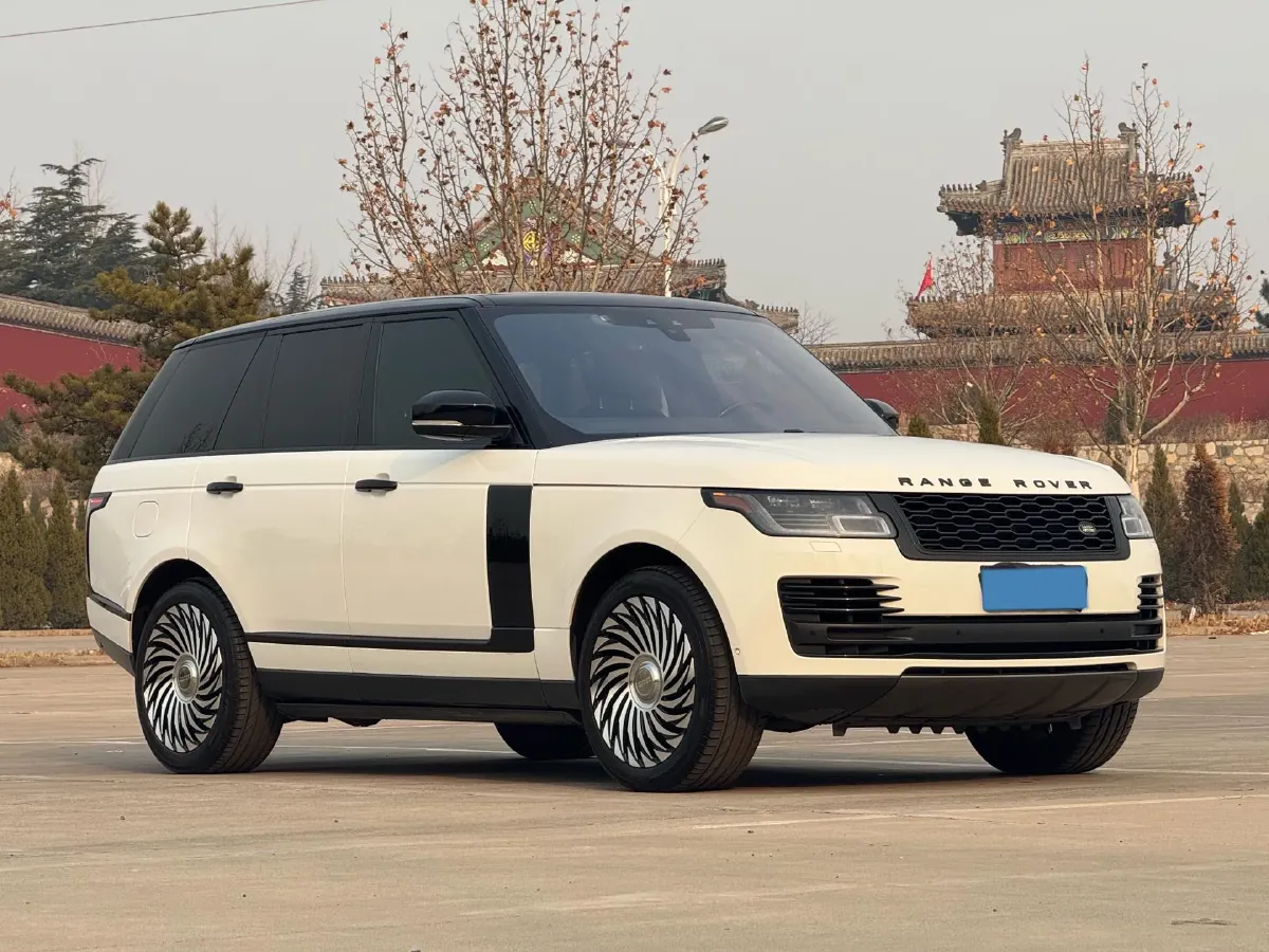 2018 Land Rover Range Rover Evoque 2.0T 241HP L4 9AT,autocango,china used car exporter,china ev exporter,chinese used car exporter,chinese used ev exporter