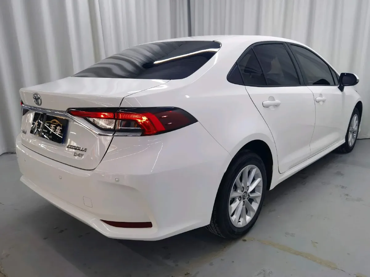 2021 Toyota Corolla 1.2T 116HP L4 CVT,autocango,china used car exporter,china ev exporter,chinese used car exporter,chinese used ev exporter