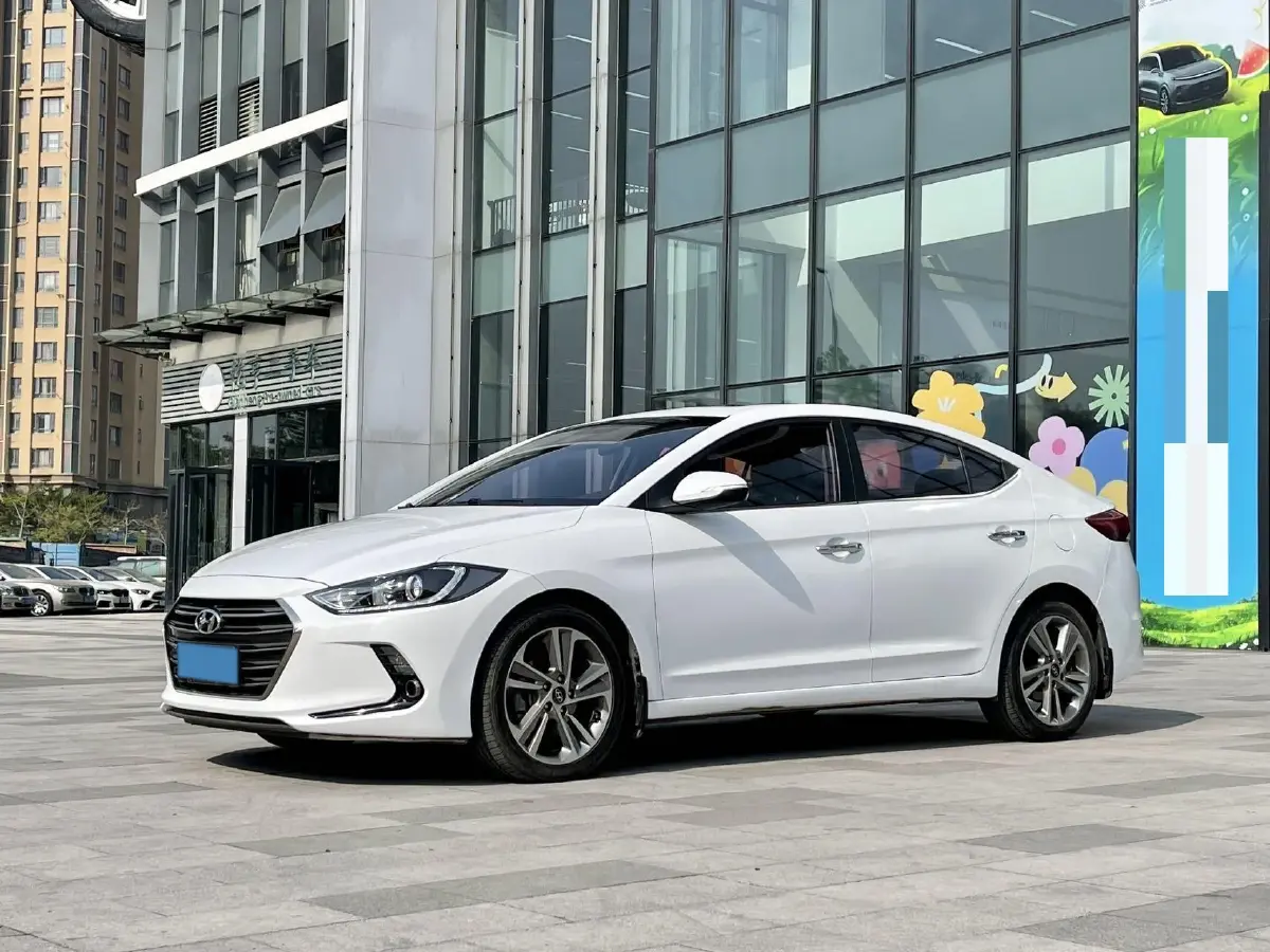2016 Hyundai Elantra 1.6L 130HP L4 6AT