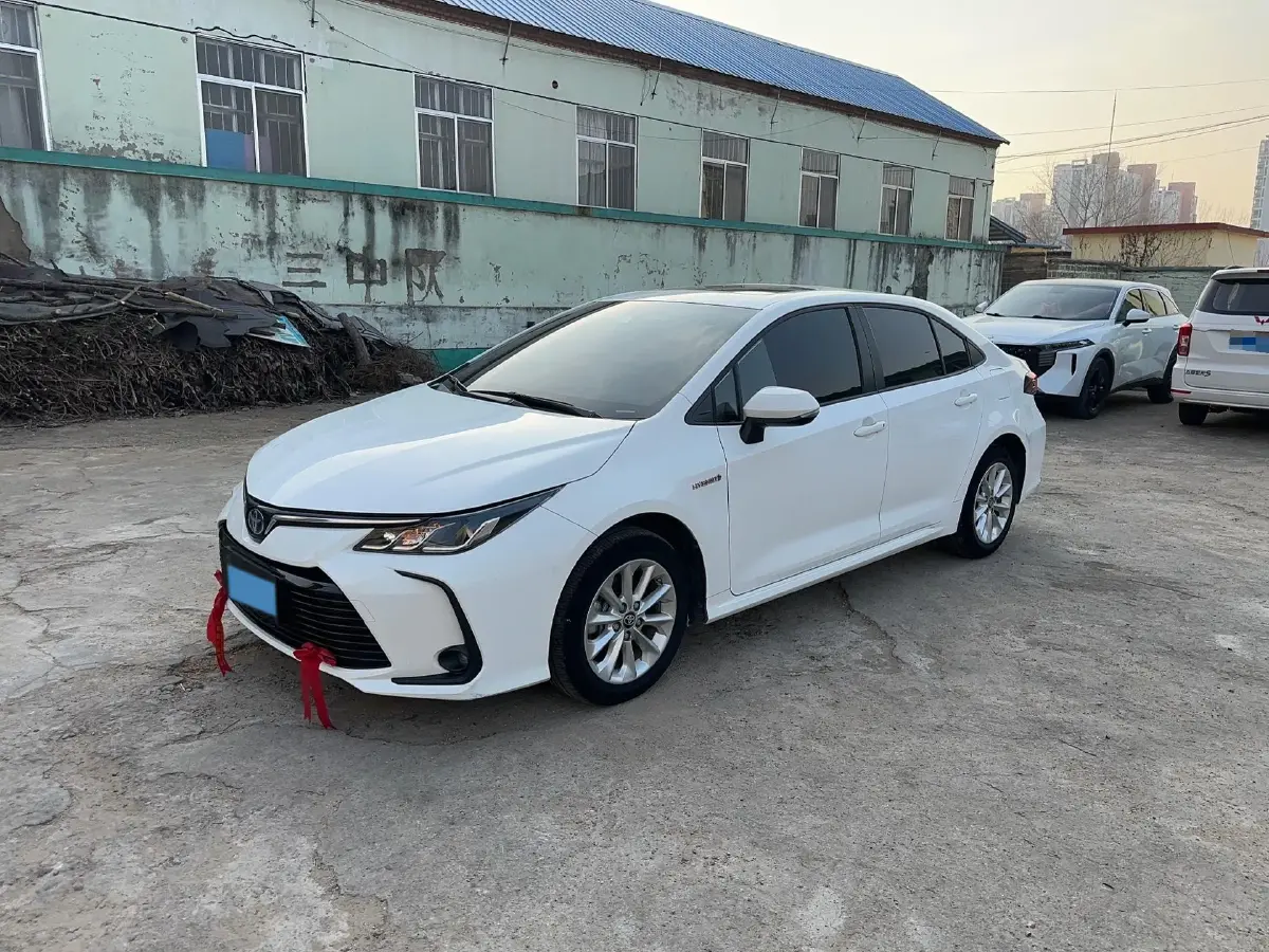 2022 Toyota Corolla 1.8L 98HP L4 E-CVT Hybrid