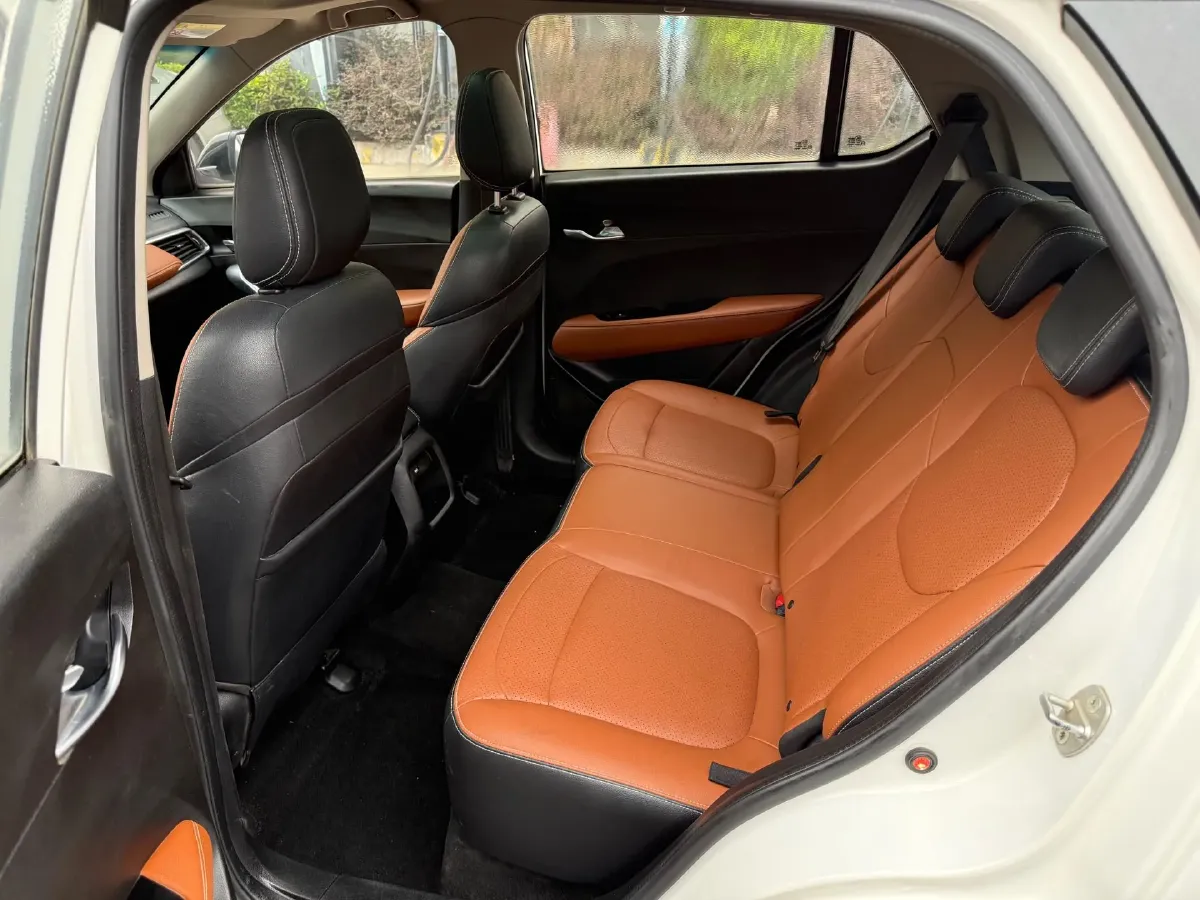 2019 Yema BoJun 1.5L 112HP L4 5MT,autocango,china used car exporter,china ev exporter,chinese used car exporter,chinese used ev exporter