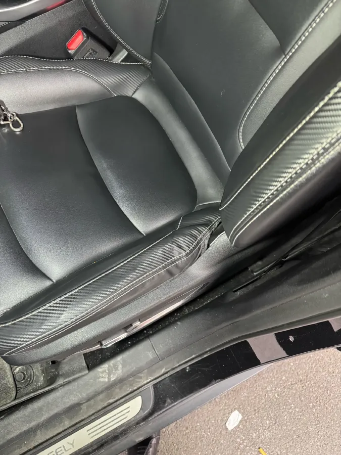 2020 Geely Azkarra 1.8T 184HP L4 7DCT,autocango,china used car exporter,china ev exporter,chinese used car exporter,chinese used ev exporter