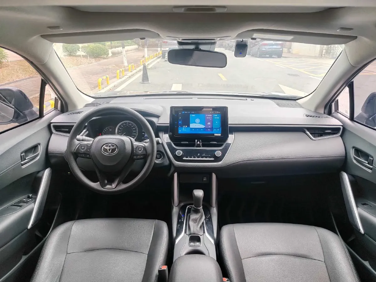 2022 Toyota Corolla Cross 2.0L 171HP L4 CVT,autocango,china used car exporter,china ev exporter,chinese used car exporter,chinese used ev exporter