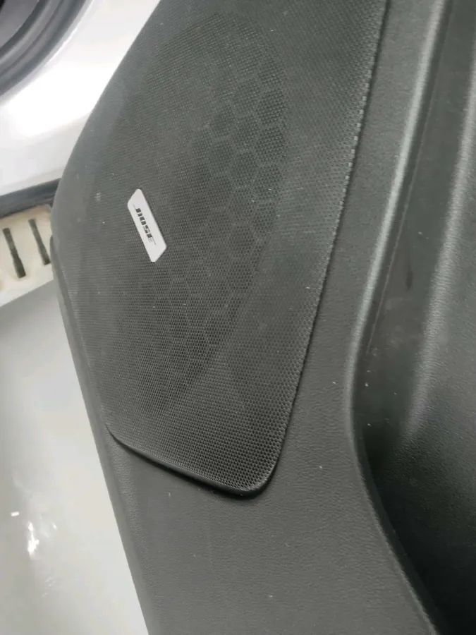 2021 Cadillac XT5 2.0T 237HP L4 9AT,autocango,china used car exporter,china ev exporter,chinese used car exporter,chinese used ev exporter