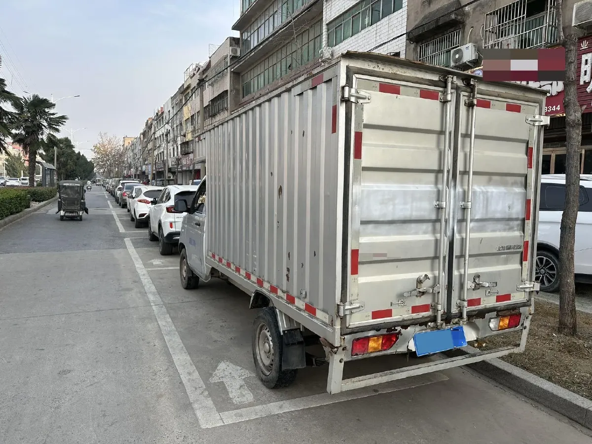 2020 WuLing RongGuang New Truck Special 1.8L 125HP L4 5MT,autocango,china used car exporter,china ev exporter,chinese used car exporter,chinese used ev exporter