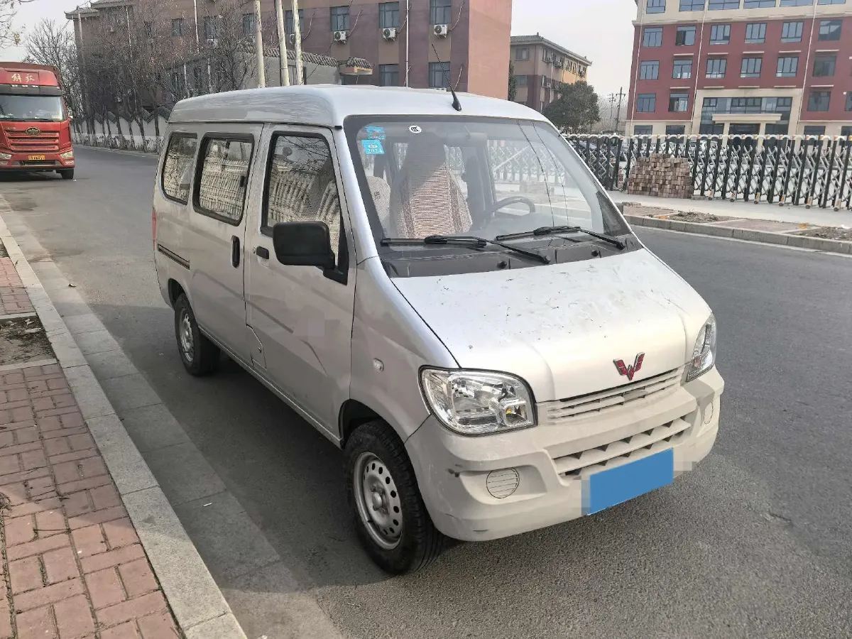 2019 WuLing ZhiGuang 1.2L 82HP L4 5MT,autocango,china used car exporter,china ev exporter,chinese used car exporter,chinese used ev exporter