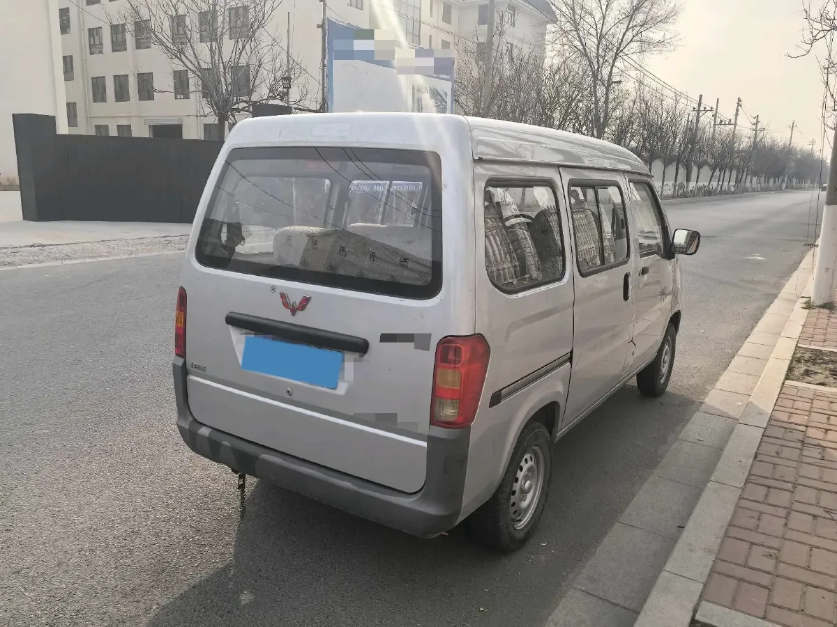 2019 WuLing ZhiGuang 1.2L 82HP L4 5MT,autocango,china used car exporter,china ev exporter,chinese used car exporter,chinese used ev exporter