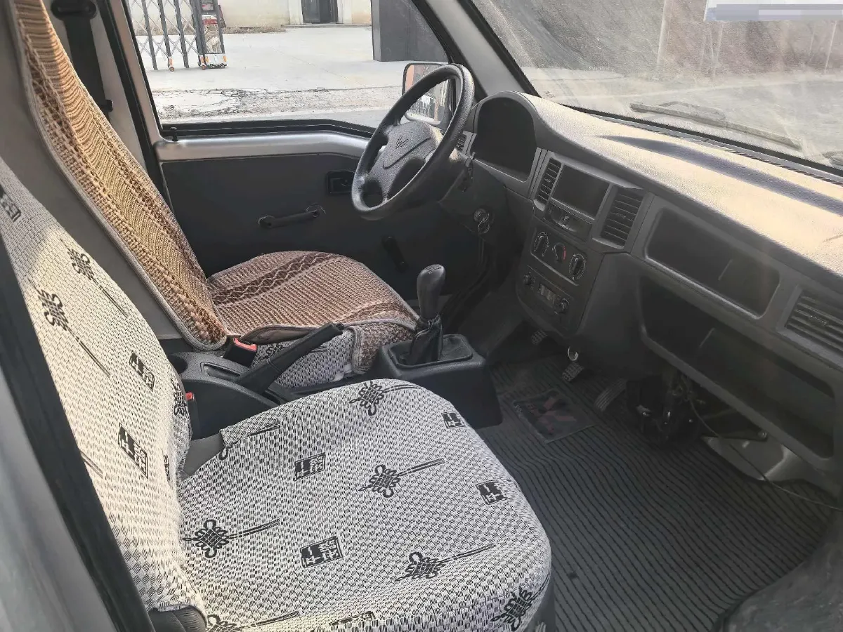 2019 WuLing ZhiGuang 1.2L 82HP L4 5MT,autocango,china used car exporter,china ev exporter,chinese used car exporter,chinese used ev exporter