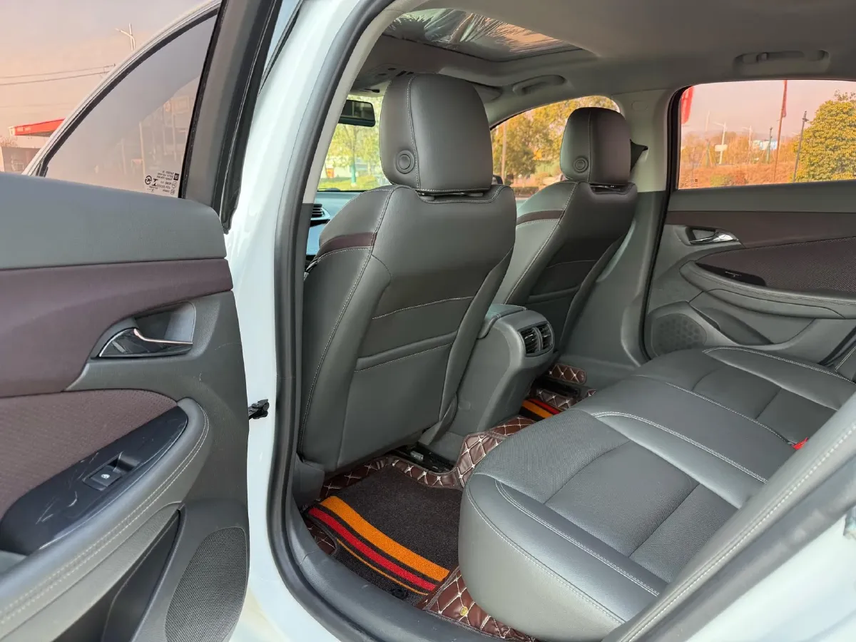 2018 Chevrolet Malibu 1.5T 170HP L4 6AT,autocango,china used car exporter,china ev exporter,chinese used car exporter,chinese used ev exporter