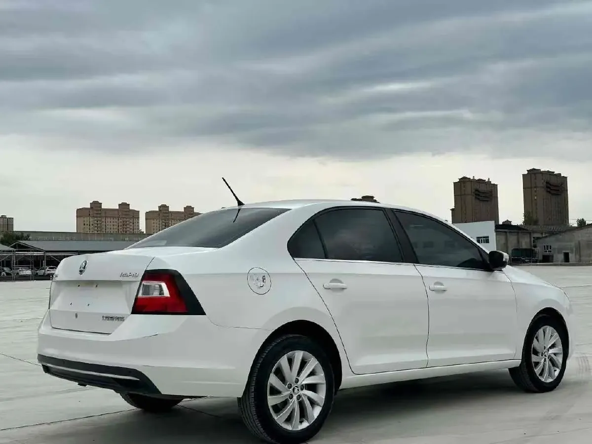 2019 SWM G01 1.5T 156HP L4 6MT,autocango,china used car exporter,china ev exporter,chinese used car exporter,chinese used ev exporter
