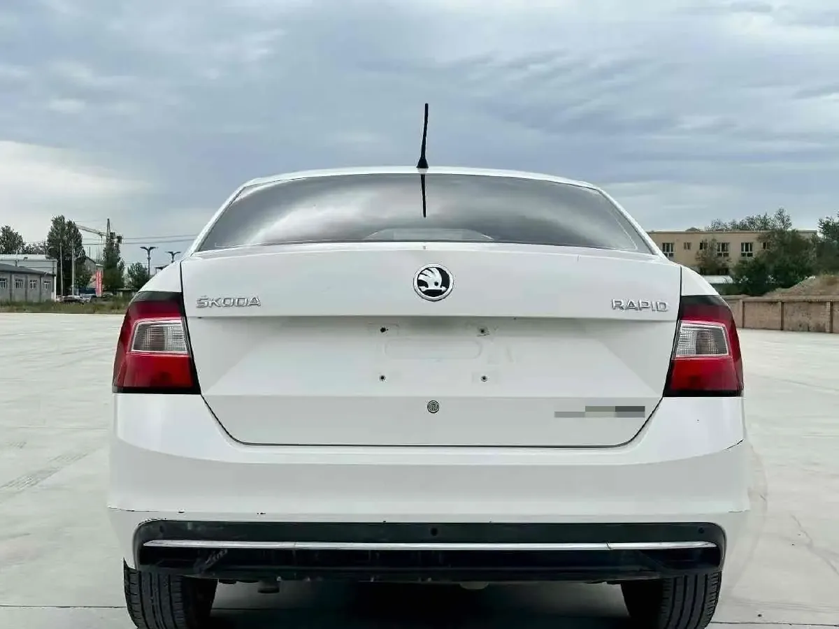 2019 SWM G01 1.5T 156HP L4 6MT,autocango,china used car exporter,china ev exporter,chinese used car exporter,chinese used ev exporter