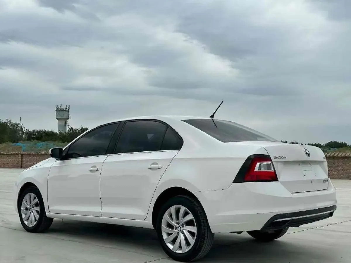2019 SWM G01 1.5T 156HP L4 6MT,autocango,china used car exporter,china ev exporter,chinese used car exporter,chinese used ev exporter