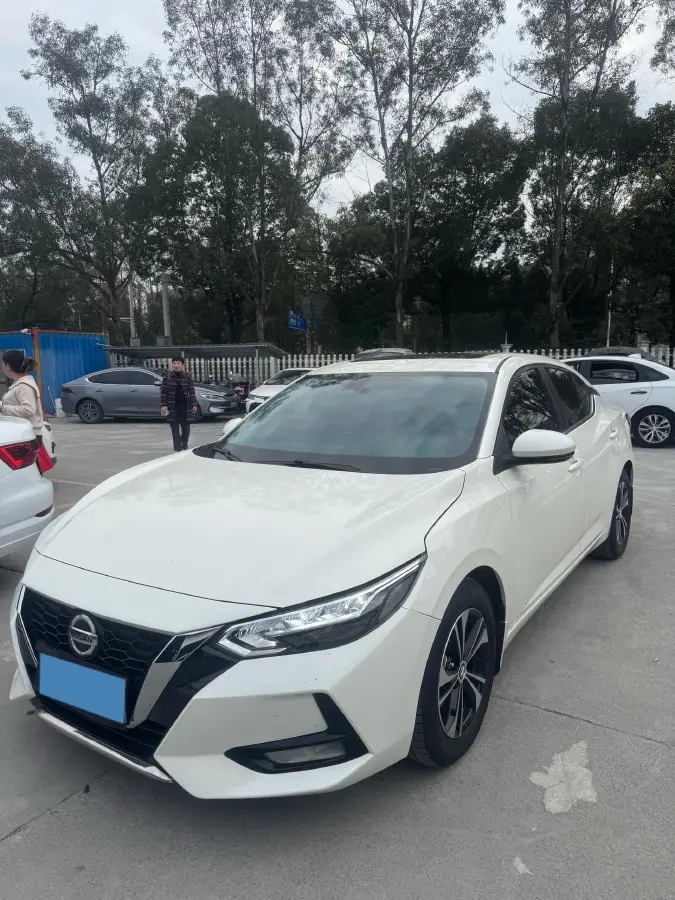2022 Nissan Sylphy 1.6L 135HP L4 CVT