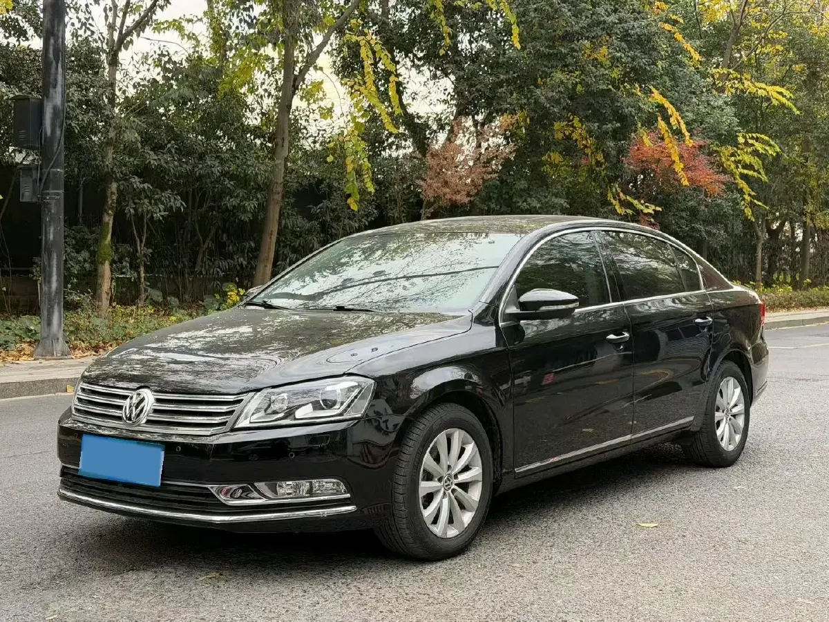 2015 Volkswagen Magotan 2.0T 200HP L4 6DCT