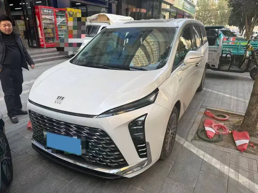 2024 Buick GL8 1.5T 180HP L4 2DHT PHEV 24.4KWH