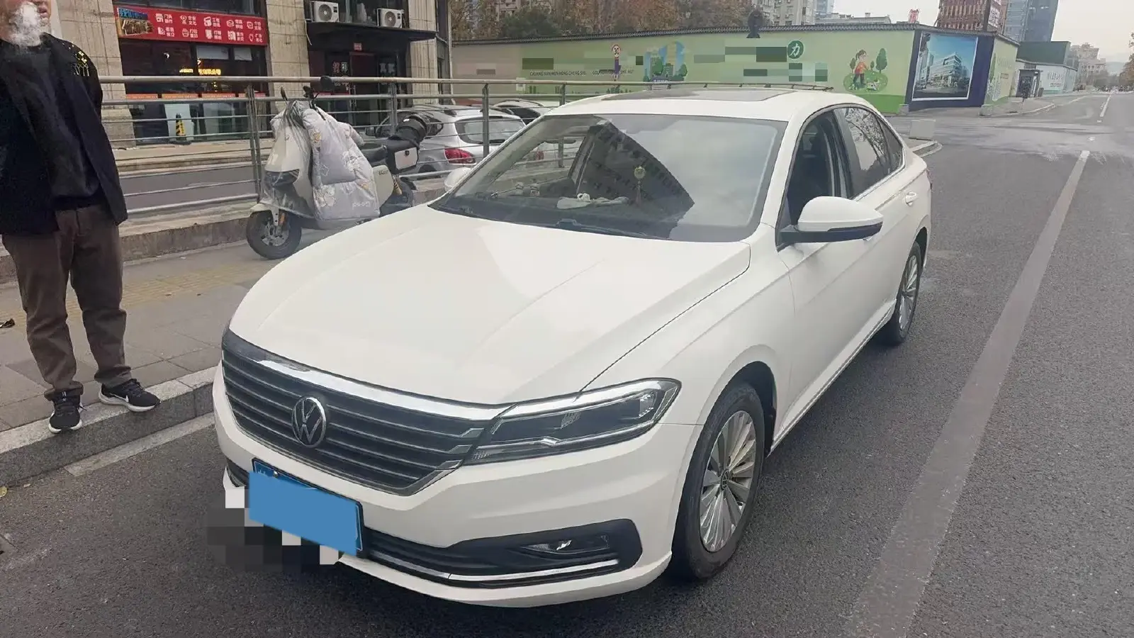 2022 Volkswagen Sagitar 1.2T 116HP L4 7DCT