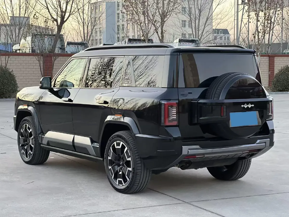 2025 FangChengBao Bao 8 2.0T 245HP L4 E-CVT PHEV 36.8KWH,autocango,china used car exporter,china ev exporter,chinese used car exporter,chinese used ev exporter