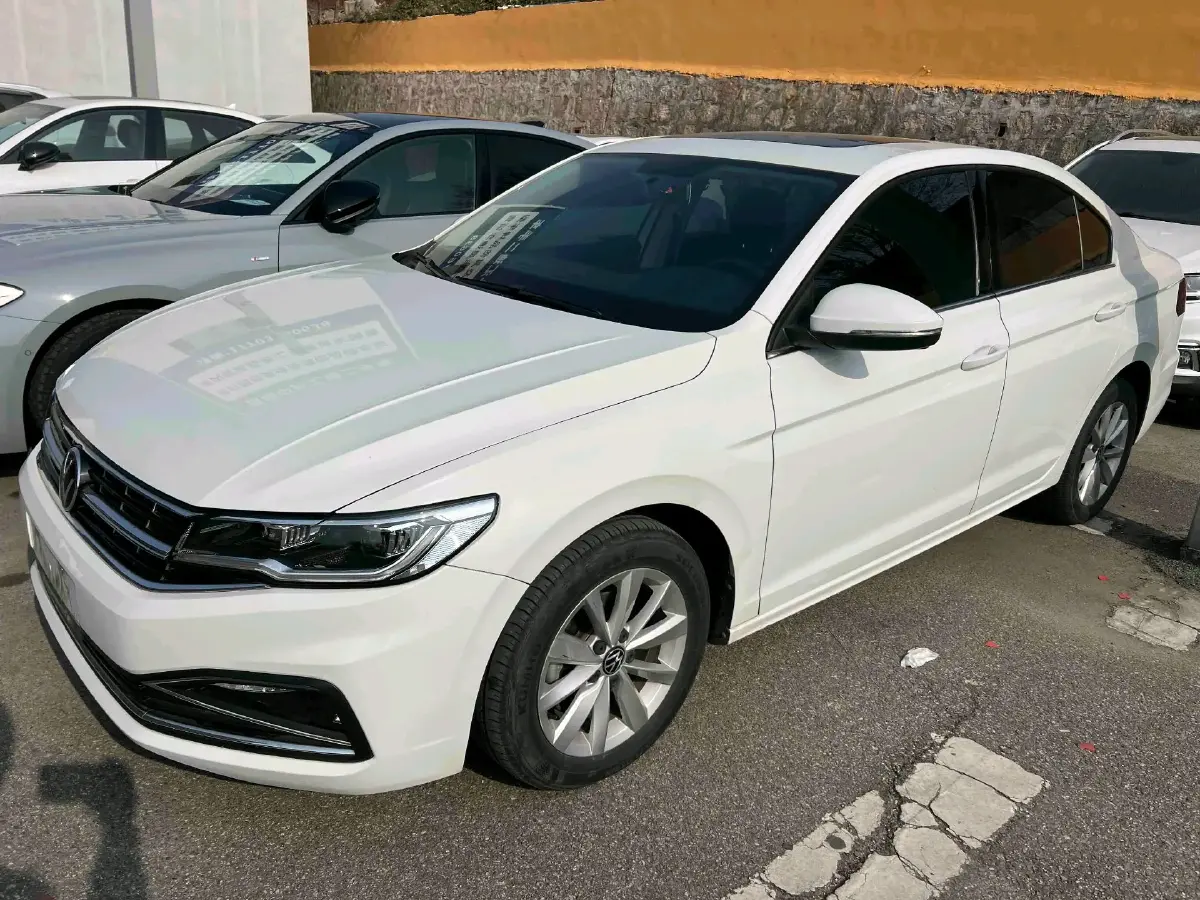 2021 Volkswagen Bora 1.5L 113HP L4 6AT