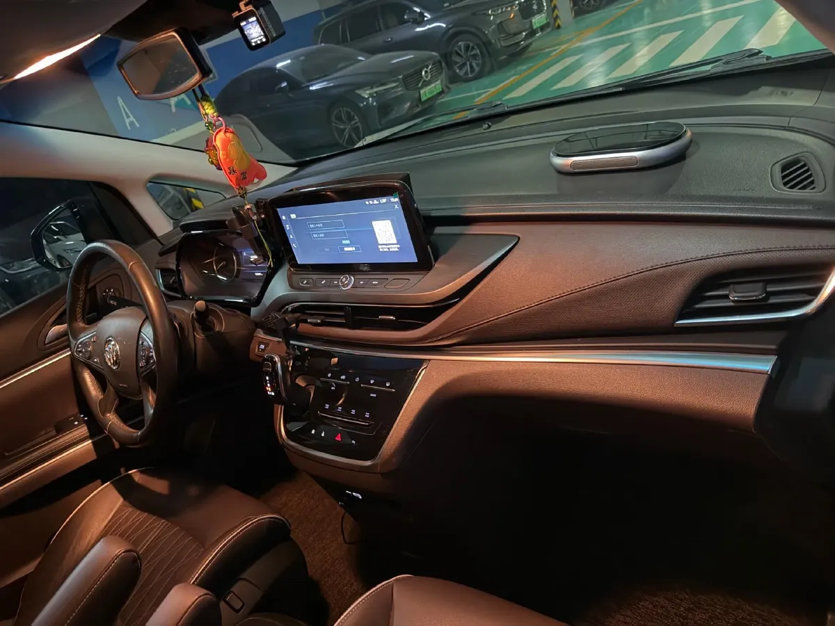 2021 Buick GL8 2.0T 237HP L4 9AT,autocango,china used car exporter,china ev exporter,chinese used car exporter,chinese used ev exporter