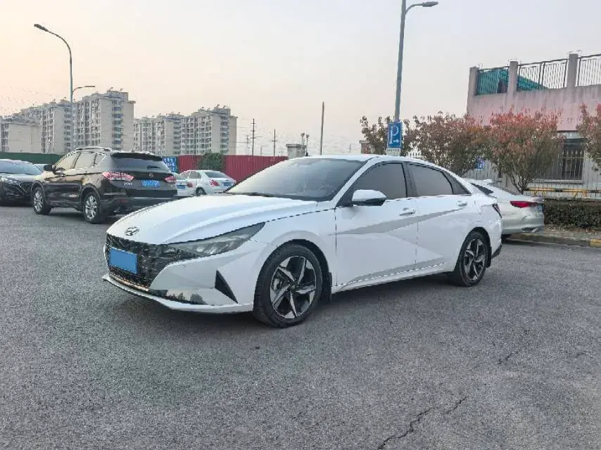 2021 Hyundai Elantra 1.4T 140HP L4 7DCT