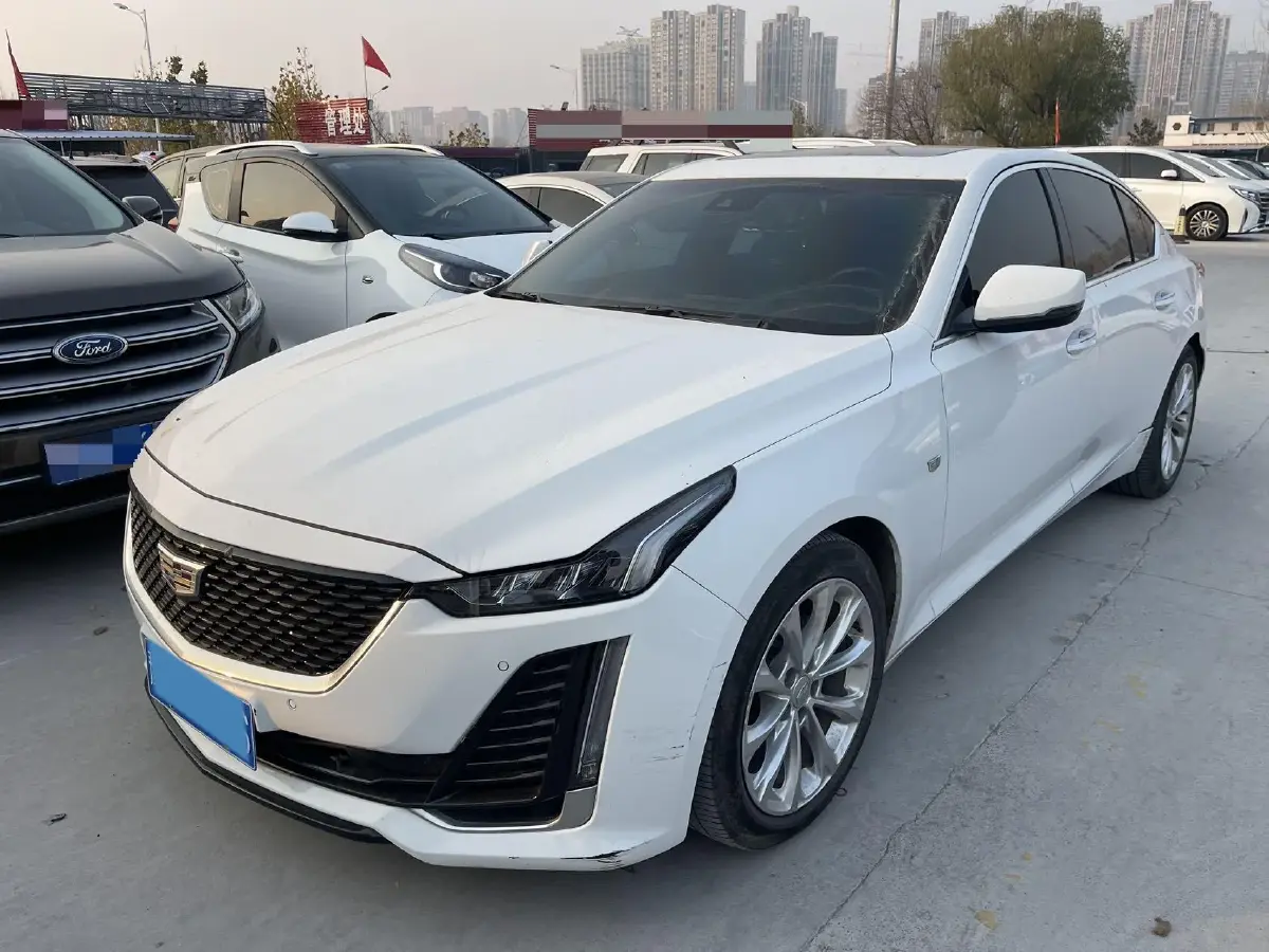 2021 Cadillac CT5 2.0T 237HP L4 10AT