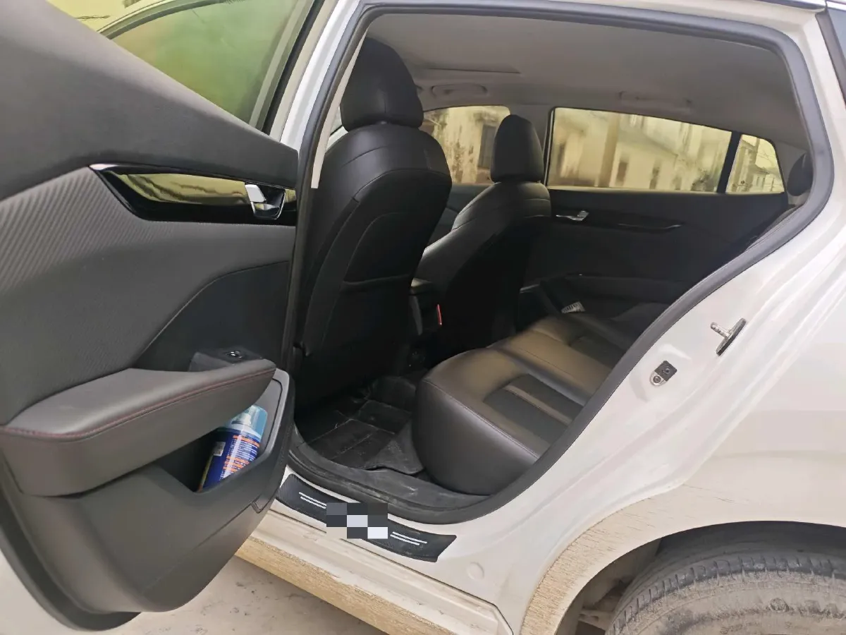 2020 DongFeng Aeolus YiXuan 1.5T 150HP L4 6DCT,autocango,china used car exporter,china ev exporter,chinese used car exporter,chinese used ev exporter