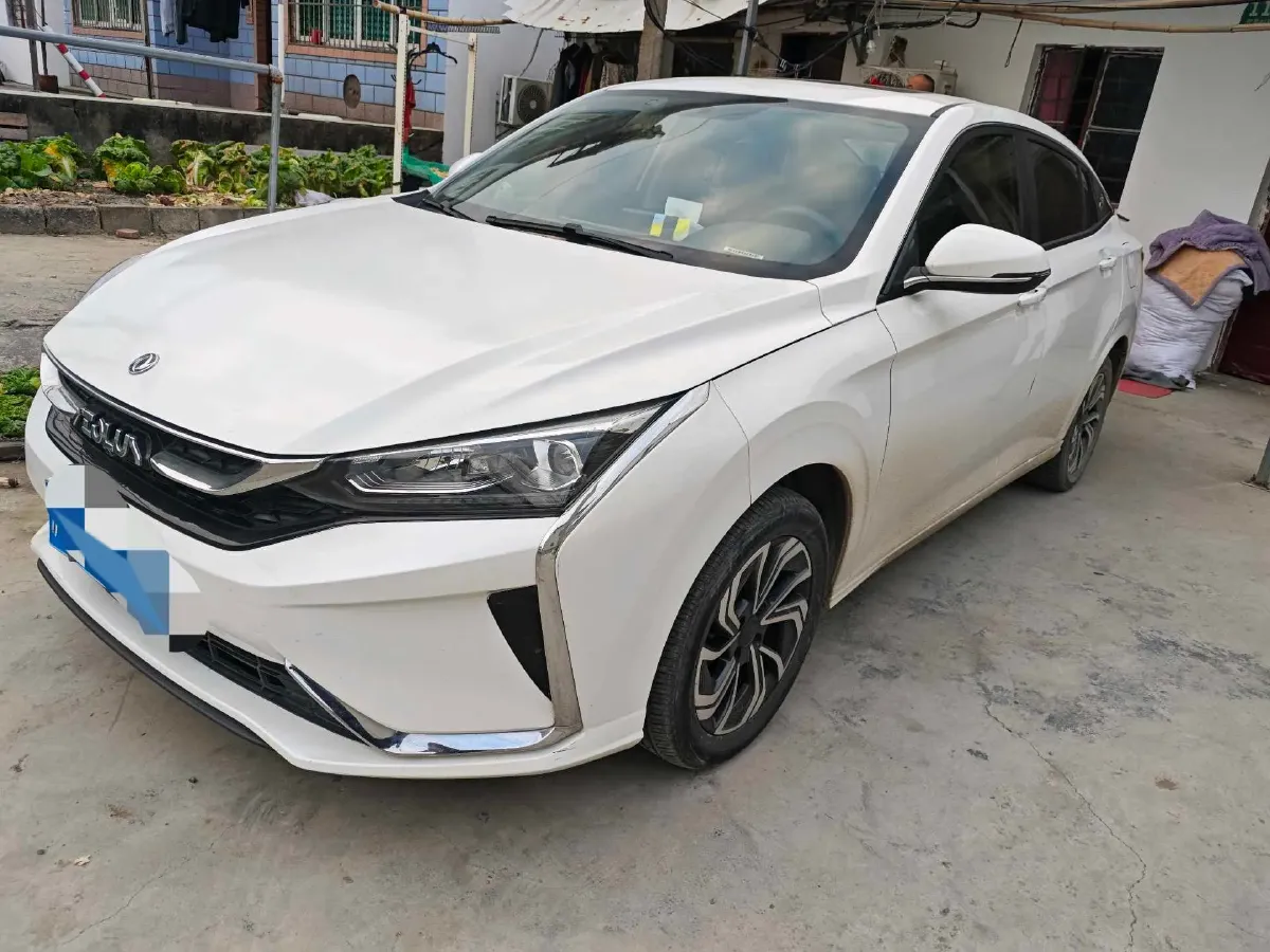2020 DongFeng Aeolus YiXuan 1.5T 150HP L4 6DCT,autocango,china used car exporter,china ev exporter,chinese used car exporter,chinese used ev exporter