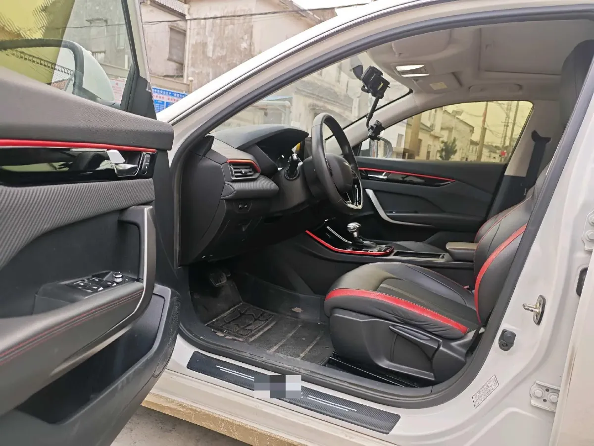 2020 DongFeng Aeolus YiXuan 1.5T 150HP L4 6DCT,autocango,china used car exporter,china ev exporter,chinese used car exporter,chinese used ev exporter