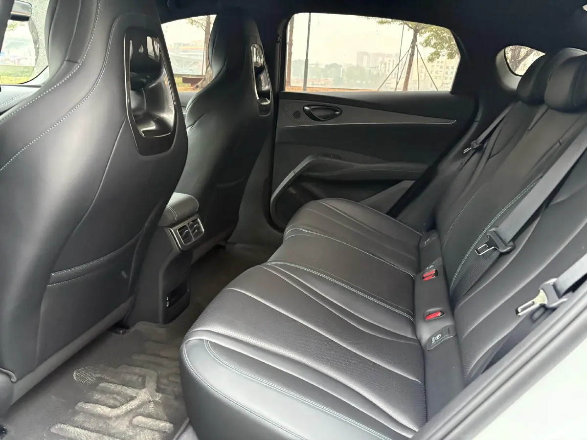 2025 BYD Seal06 1.5L 101HP L4 E-CVT PHEV 10.08KWH,autocango,china used car exporter,china ev exporter,chinese used car exporter,chinese used ev exporter