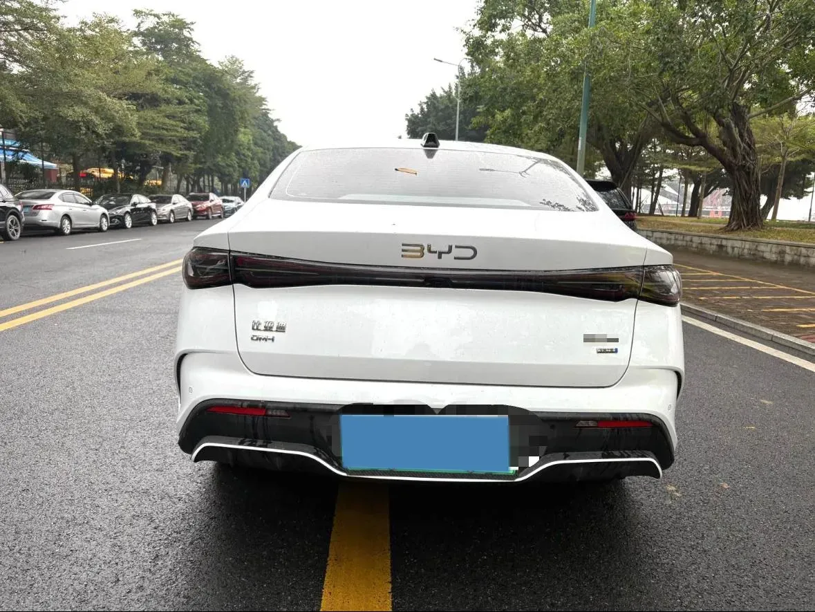 2025 BYD Seal06 1.5L 101HP L4 E-CVT PHEV 10.08KWH,autocango,china used car exporter,china ev exporter,chinese used car exporter,chinese used ev exporter
