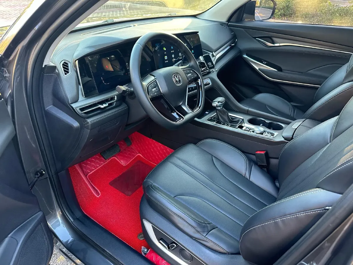 2021 ChangAn CS75 Plus 1.5T 178HP L4 6AT,autocango,china used car exporter,china ev exporter,chinese used car exporter,chinese used ev exporter