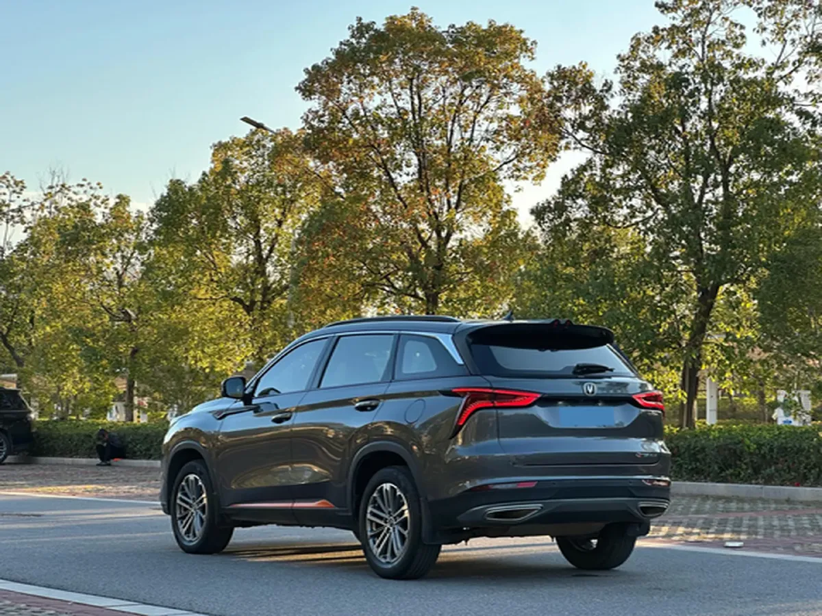 2021 ChangAn CS75 Plus 1.5T 178HP L4 6AT,autocango,china used car exporter,china ev exporter,chinese used car exporter,chinese used ev exporter