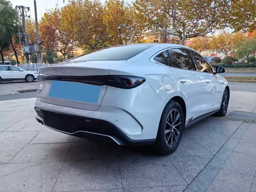 2024 BYD Seal 06 1.5L 101HP L4 E-CVT PHEV 15.87KWH,autocango,china used car exporter,china ev exporter,chinese used car exporter,chinese used ev exporter