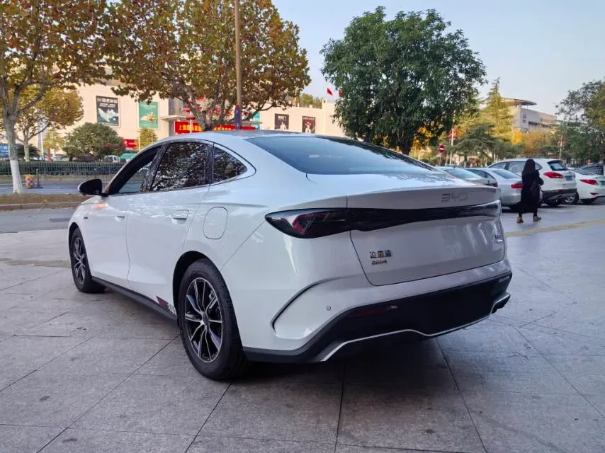 2024 BYD Seal 06 1.5L 101HP L4 E-CVT PHEV 15.87KWH,autocango,china used car exporter,china ev exporter,chinese used car exporter,chinese used ev exporter