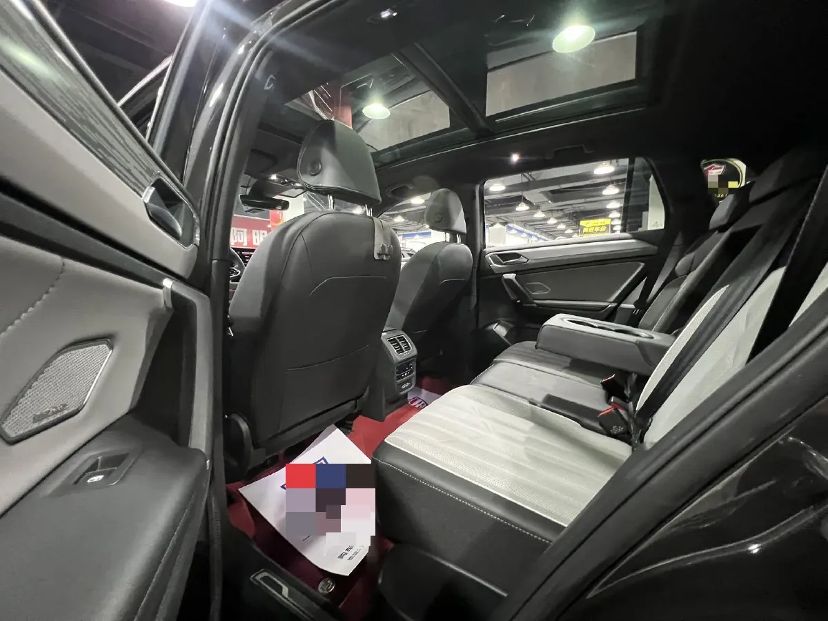 2024 Volkswagen Tayron 2.0T 220HP L4 7DCT,autocango,china used car exporter,china ev exporter,chinese used car exporter,chinese used ev exporter