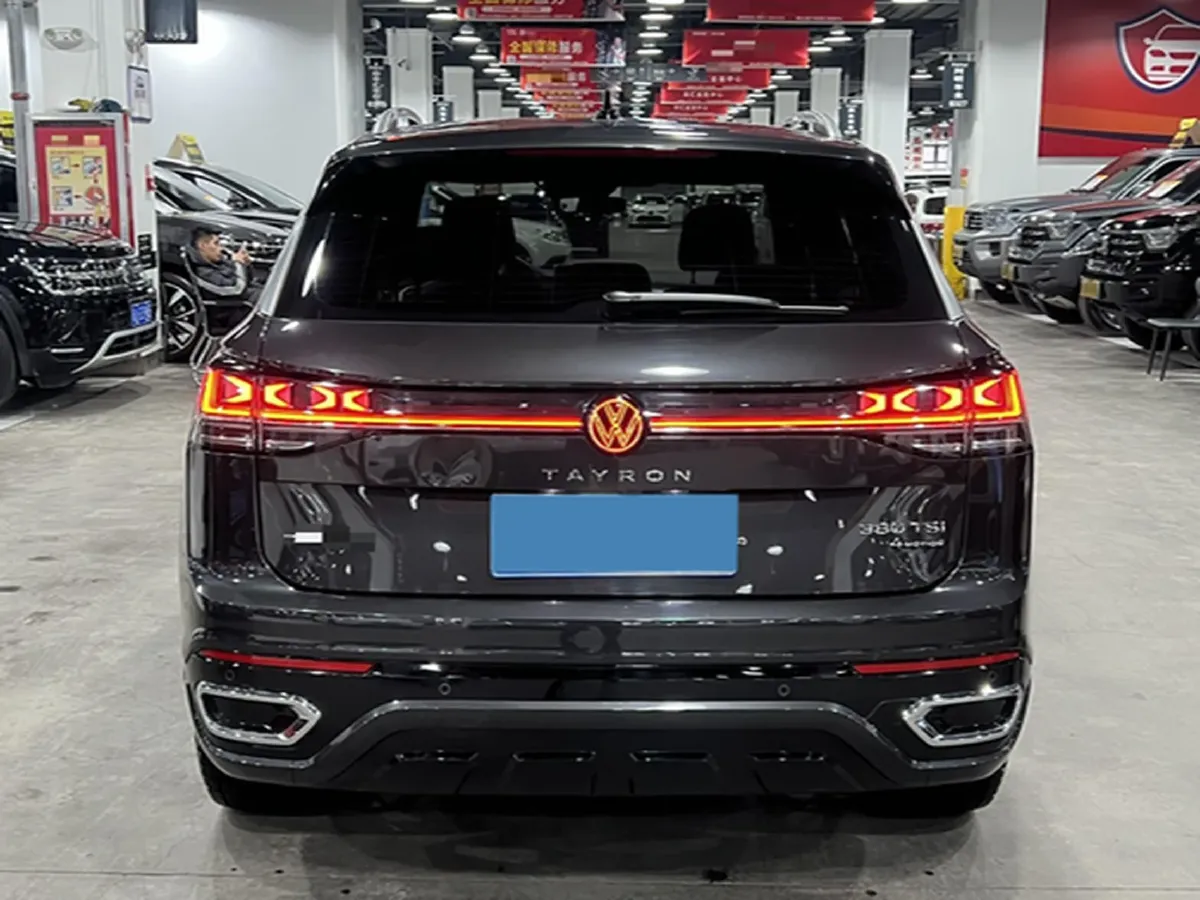 2024 Volkswagen Tayron 2.0T 220HP L4 7DCT,autocango,china used car exporter,china ev exporter,chinese used car exporter,chinese used ev exporter