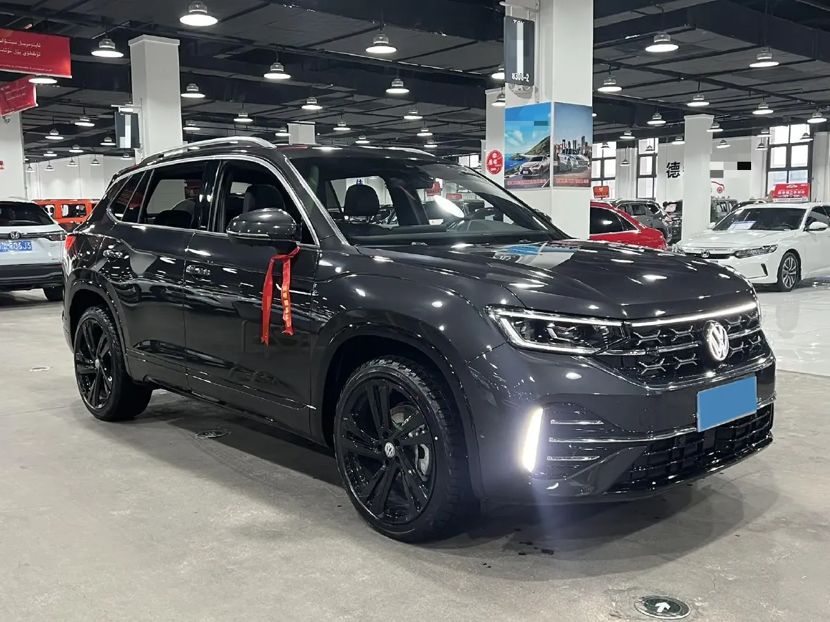 2024 Volkswagen Tayron 2.0T 220HP L4 7DCT,autocango,china used car exporter,china ev exporter,chinese used car exporter,chinese used ev exporter